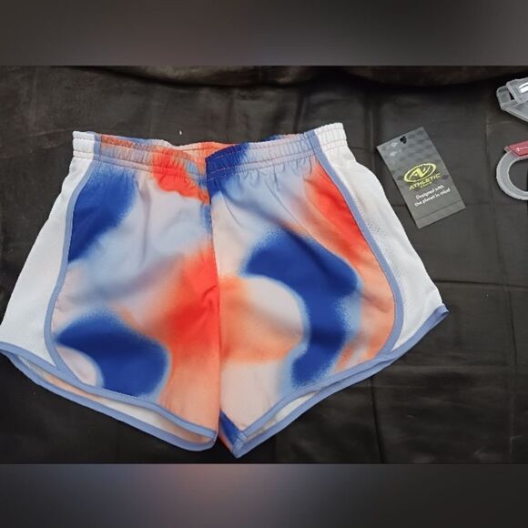 3 for $26 - Athletic Works Athletic Shorts Size Medium - Picture 1 of 2